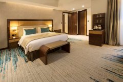 Golden-Tulip-Media-Hotel-Dubai-3